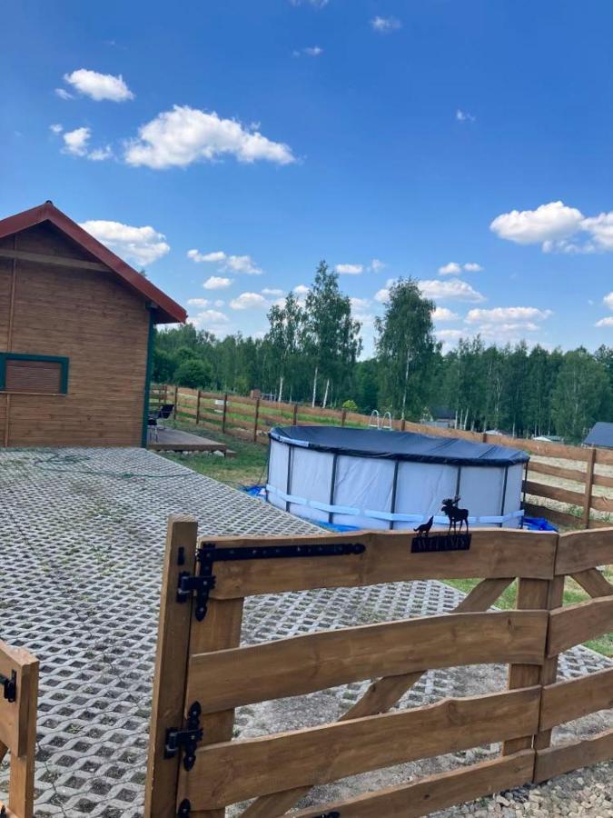 Zielona Chatka Nad Sapina Pozezdrze Kültér fotó